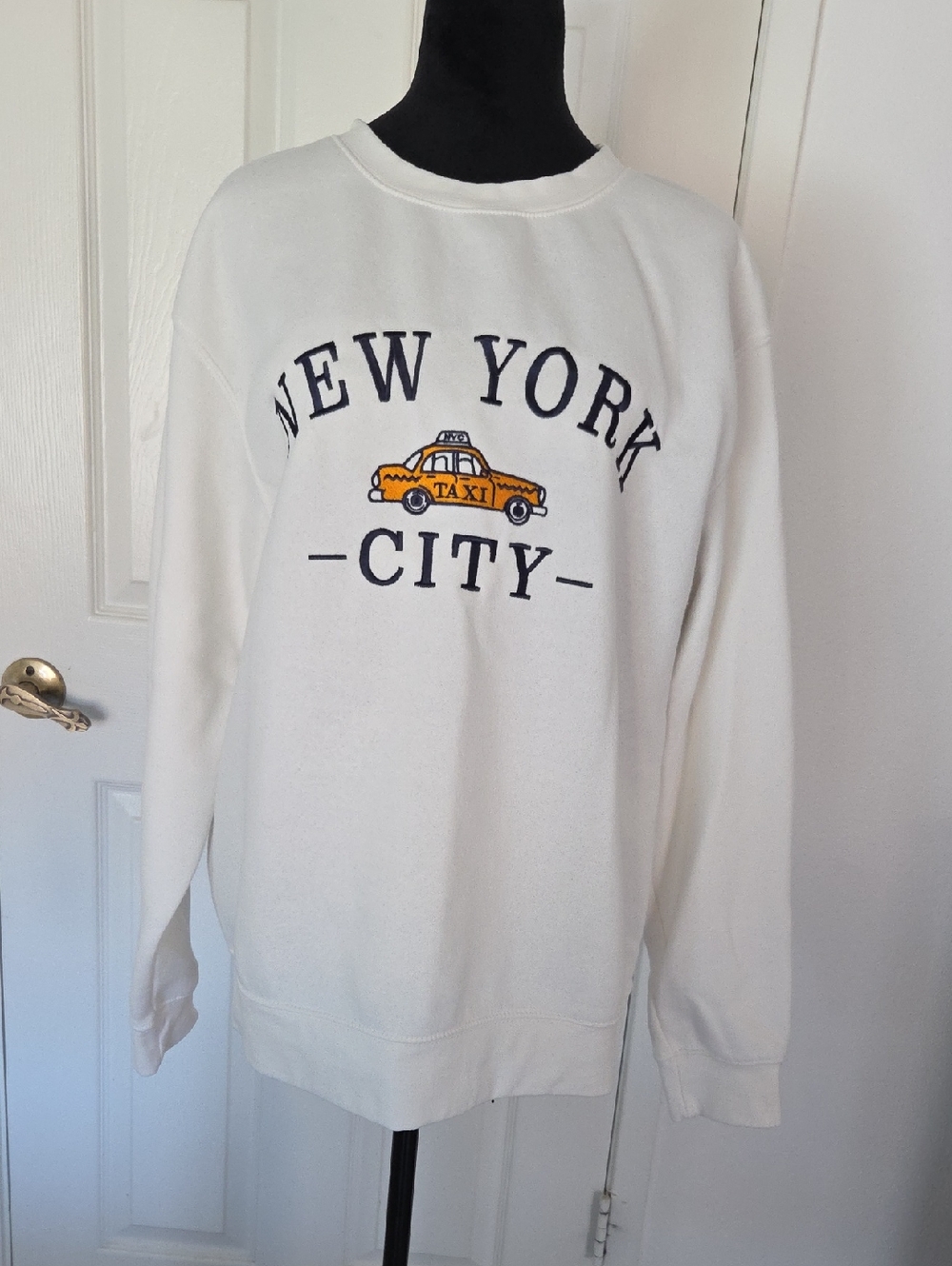 New York City Taxi Graphic Sweatshirt - White